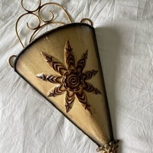 Decorative Wall Sconce with Floral Design